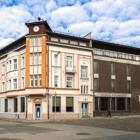 Hotel Kolumbs リエパーヤ エクステリア 写真