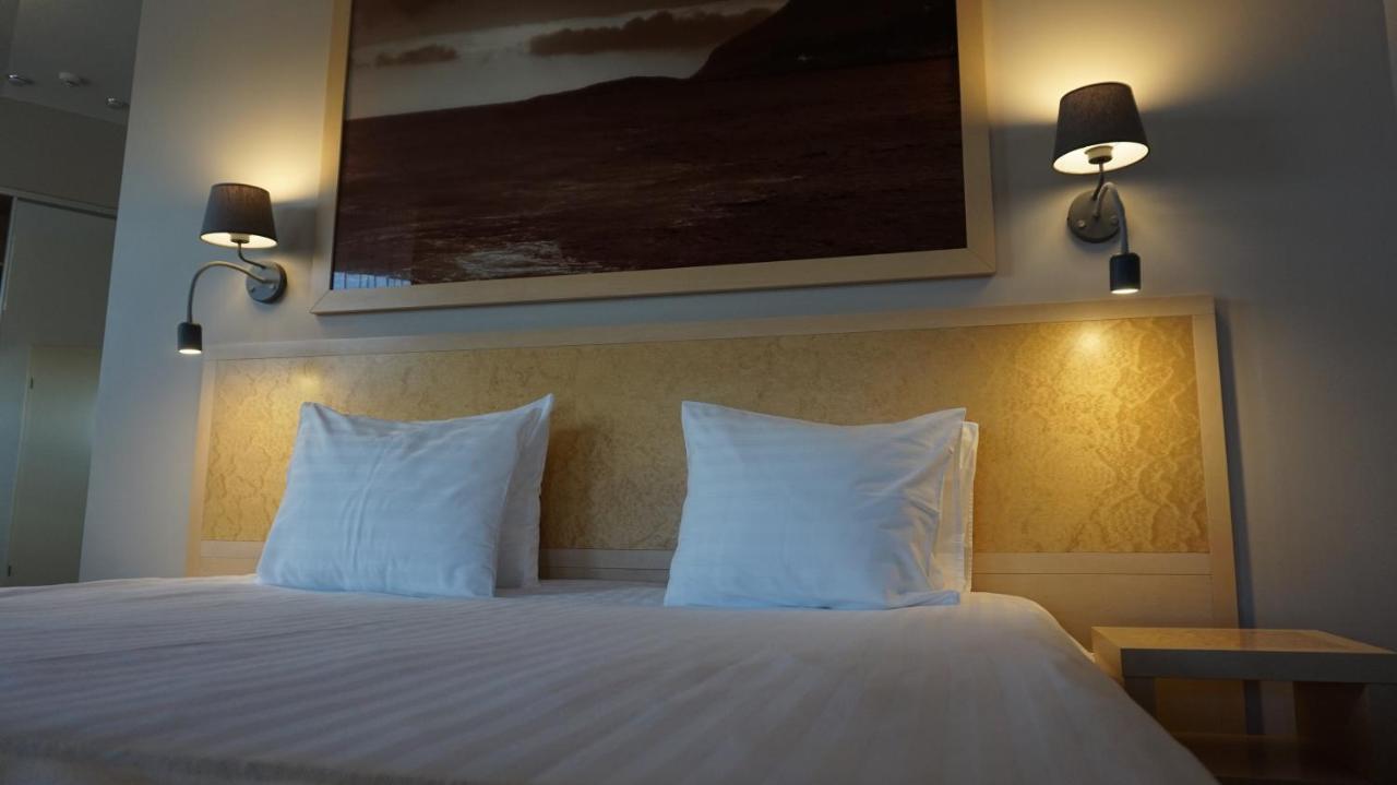 Hotel Kolumbs リエパーヤ エクステリア 写真