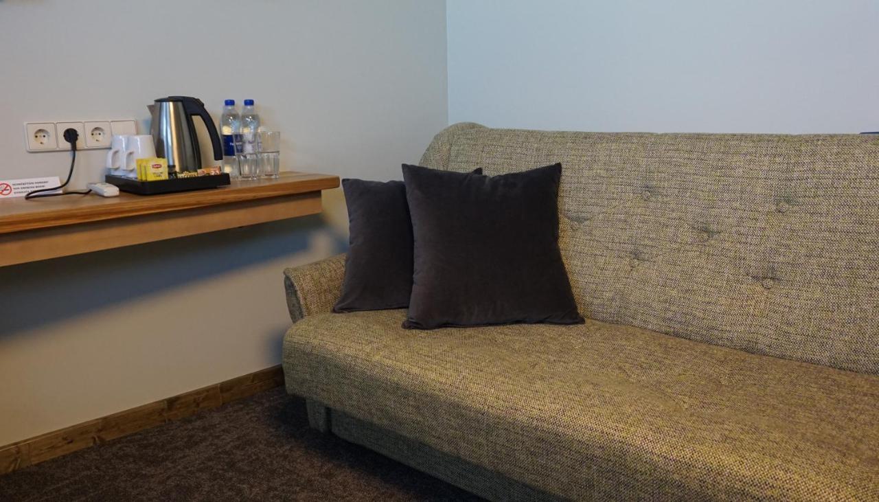 Hotel Kolumbs リエパーヤ エクステリア 写真