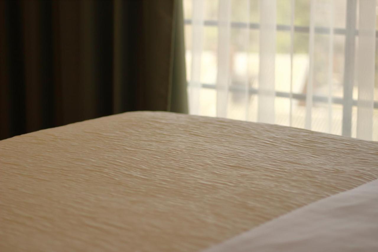 Hotel Kolumbs リエパーヤ エクステリア 写真