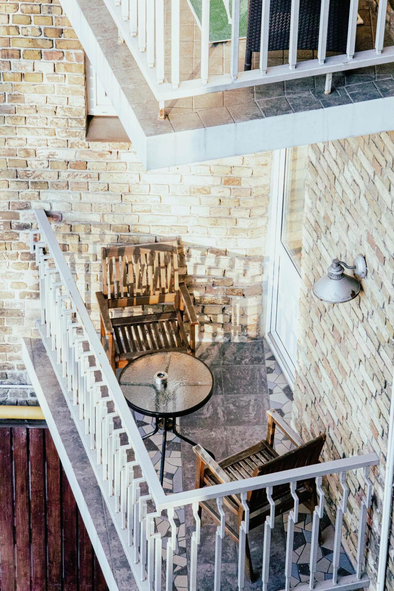 Hotel Kolumbs リエパーヤ エクステリア 写真