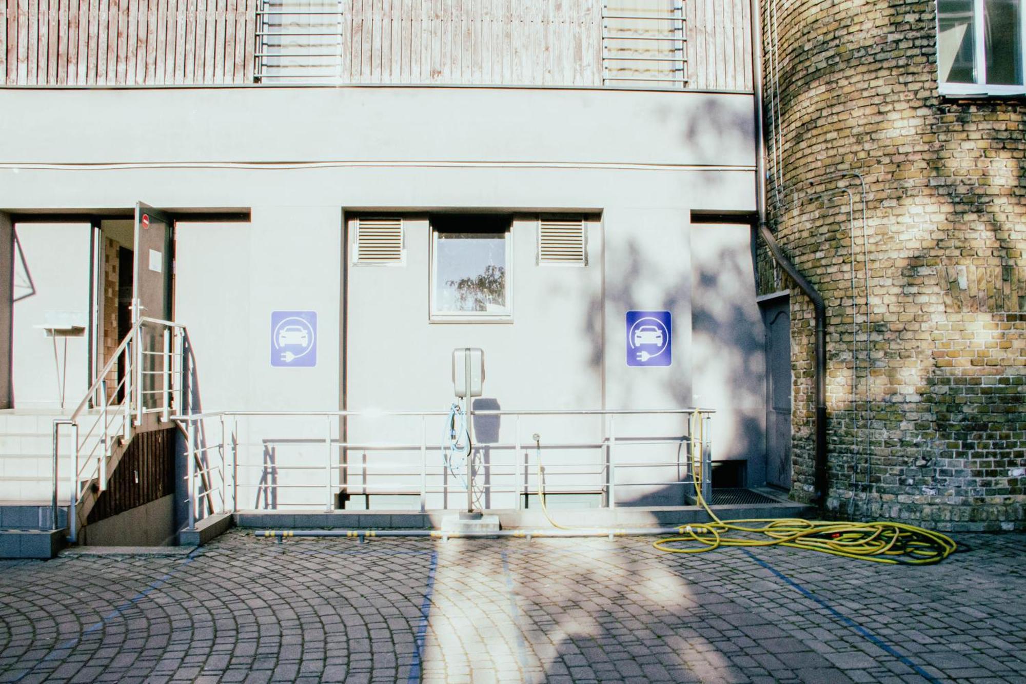 Hotel Kolumbs リエパーヤ エクステリア 写真