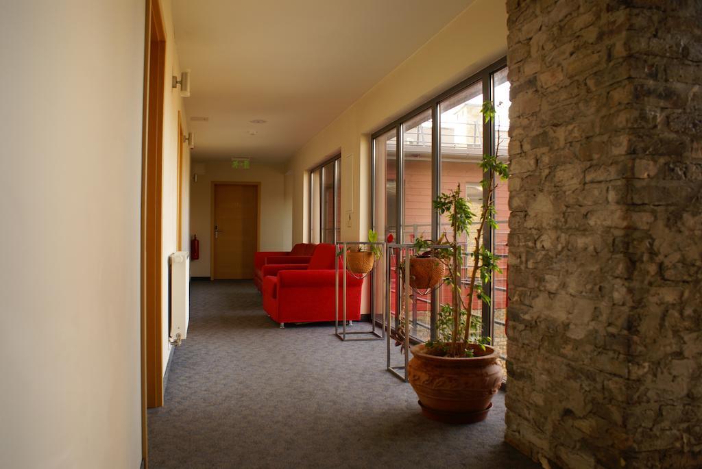 Hotel Kolumbs リエパーヤ エクステリア 写真